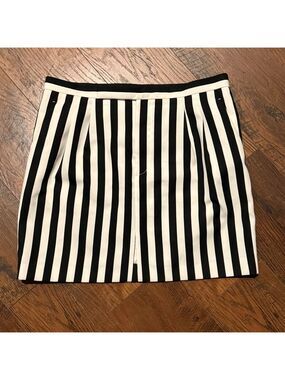 MARC JACOBS Black and White Striped Women's Skirt size 8